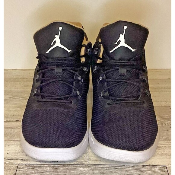 Nike Air Jordan Academy Basketball Shoes 844515-012 Men’s Size 9 Black EUC main image 4